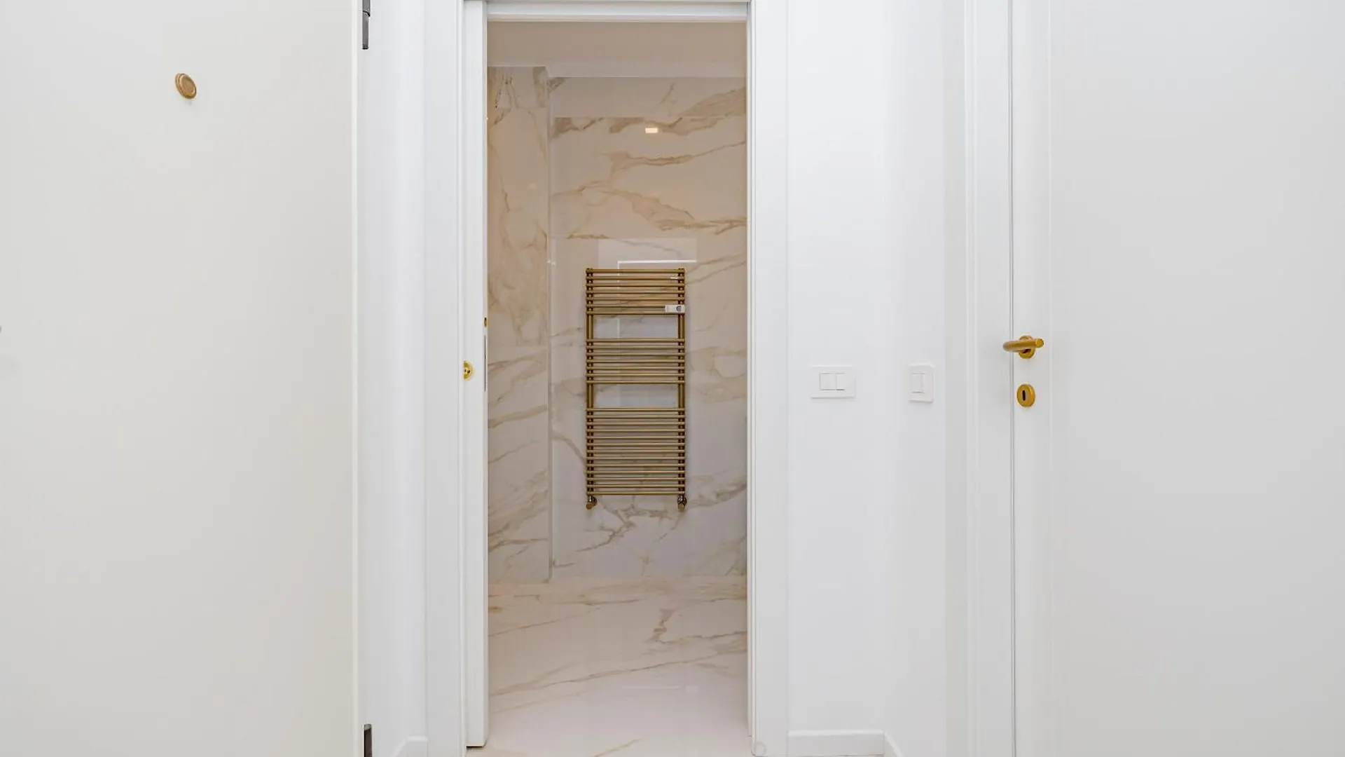 Apartment 2Co4 - Duomo - Modern Central - Milan